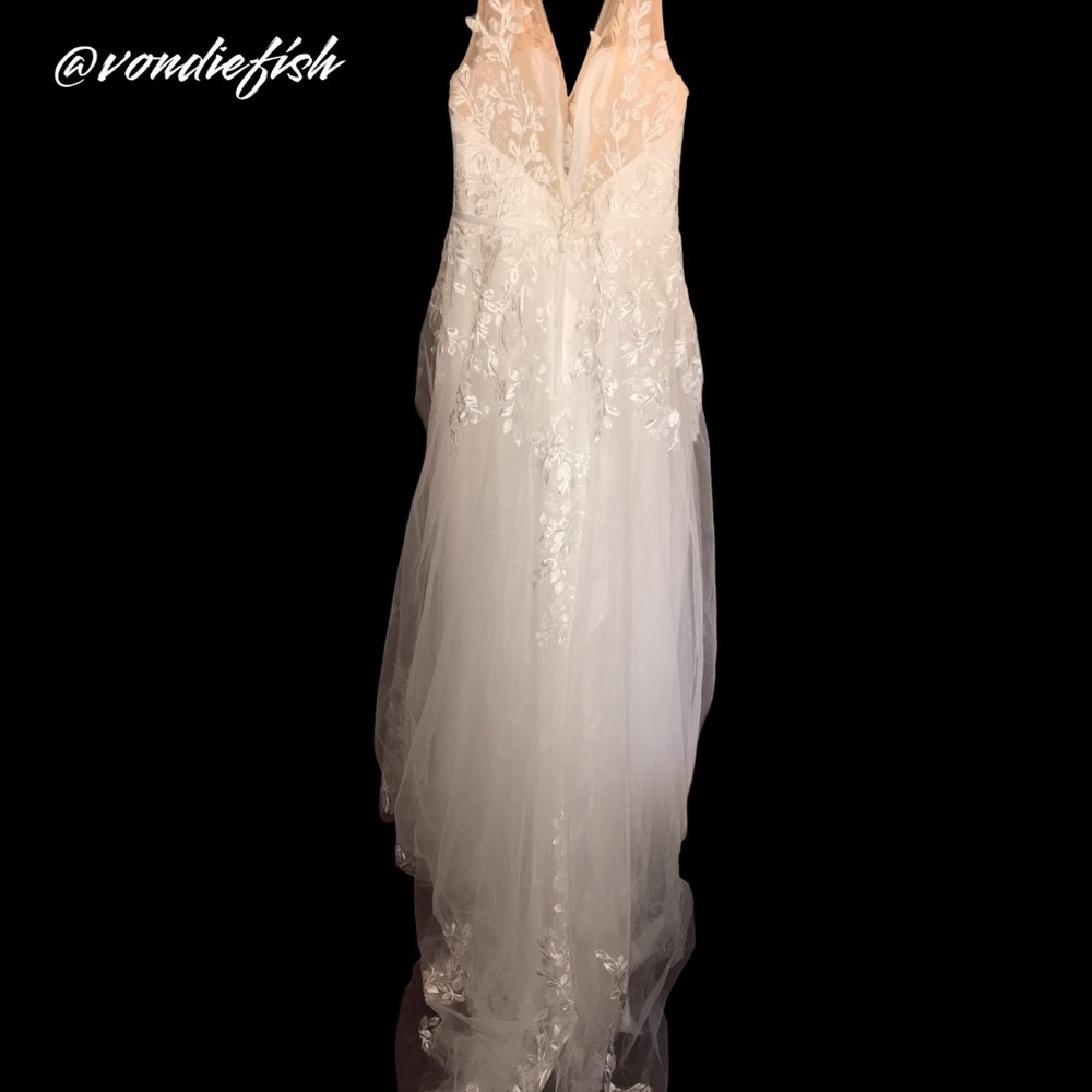 Loyeloy Wedding Dresse